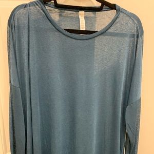NWT Alo Yoga Arrow Oversized LS Eclipse Size L